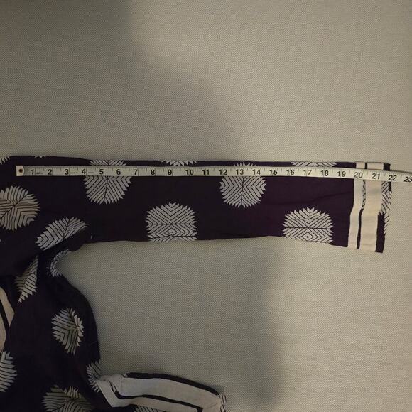 TORY BURCH Purple & White Long Sleeve V-Neck Tunic Sz 2 (721) - Picture 12 of 13